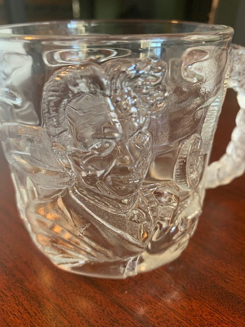 BATMAN FOREVER " TWO FACE / DOUBLE FACE " 1995 DC COMICS GLASS CUP