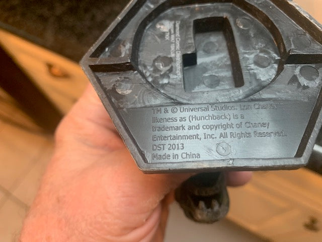 Universal Monsters Diamond Select The Hunchback of Notre Dame "Gargoyle"