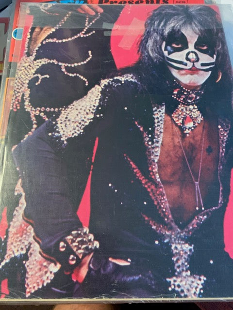 KISS COLLECTION SERIES MAGAZINE Peter Criss 1979 Vintage RARE