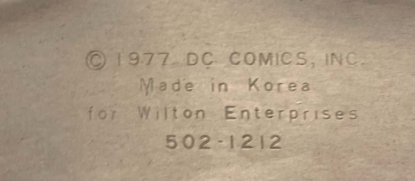 Vintage 1977 DC Comics Superman Super Hero Aluminum Birthday Cake Pan Mold