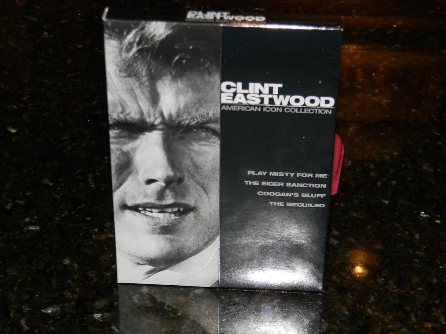 Clint Eastwood American Icon Collection (Play Misty for Me / The Eiger Sanction / Coogan's Bluff / The Beguiled) (Bilingual) Mint DVD Set