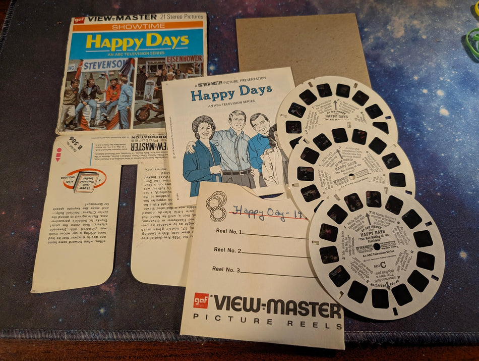 View-Master Reel Set B 586 HAPPY DAYS 1974 Envelopes, 3 Reels & Booklet