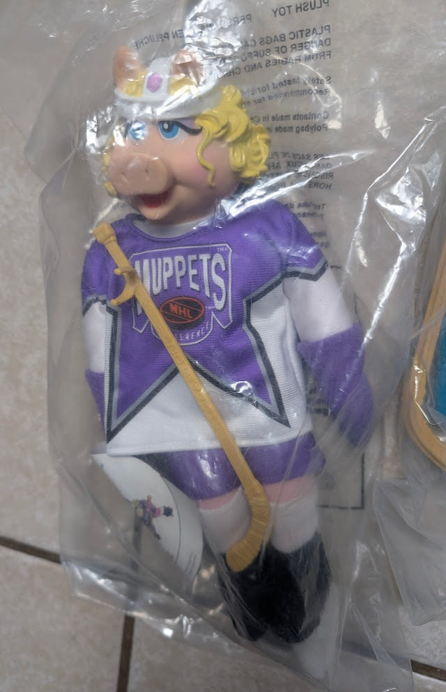 4 VINTAGE 1995 MUPPETS NHL HOCKEY 12" PLUSH NIP