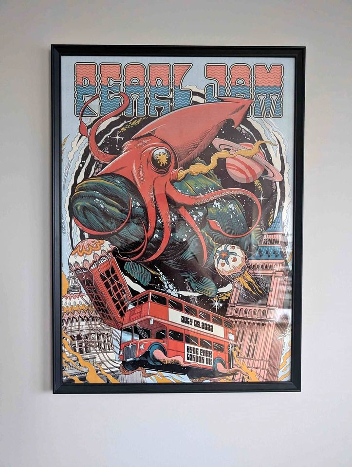 6 Canvas Rock Band Posters on Canvas - Never Mounted