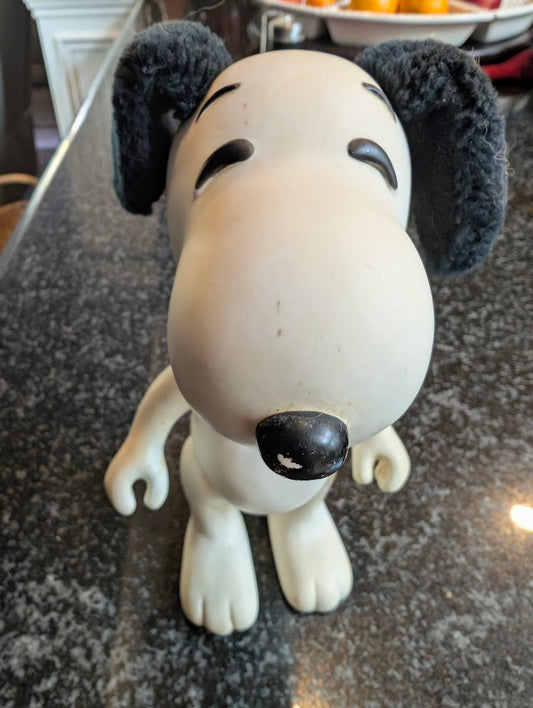 Vintage Plastic Articulated Snoopy Dog 1958, 1966 Korea 8 1/2"