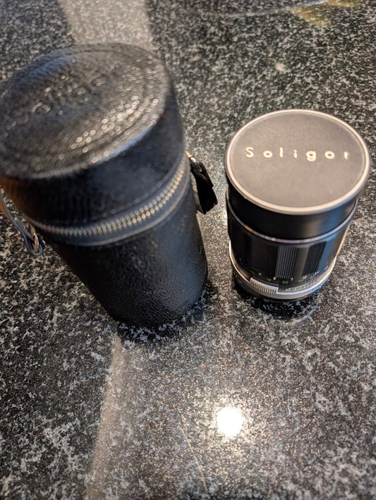 Minolta Soligor 1:2.8 f=135mm Telephoto With Caps And Case