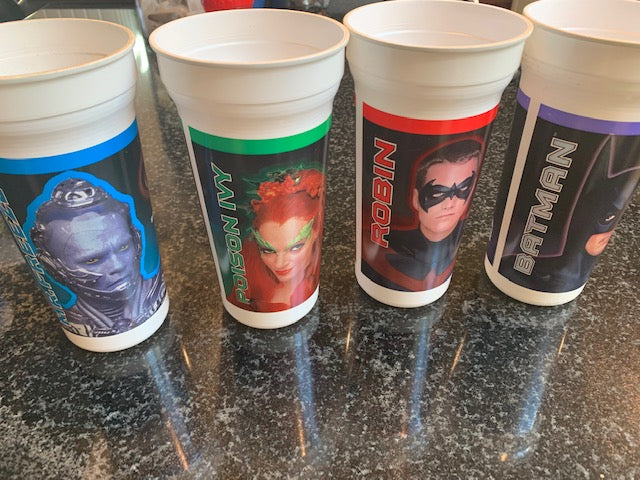 BATMAN & ROBIN Taco Bell PLASTIC CUPS LOT OF  (sold as set)