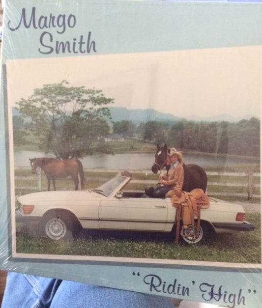 Margo Smith ‎– Ridin' High -1981- Country,Folk Autographed (vinyl) note water stain on cover