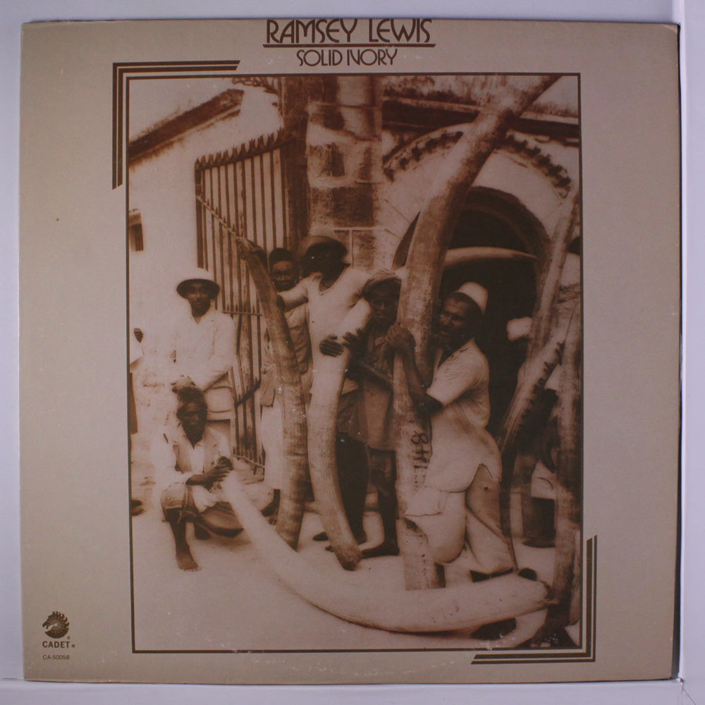Ramsey Lewis ‎– Solid Ivory -1974- Jazz (vinyl)
