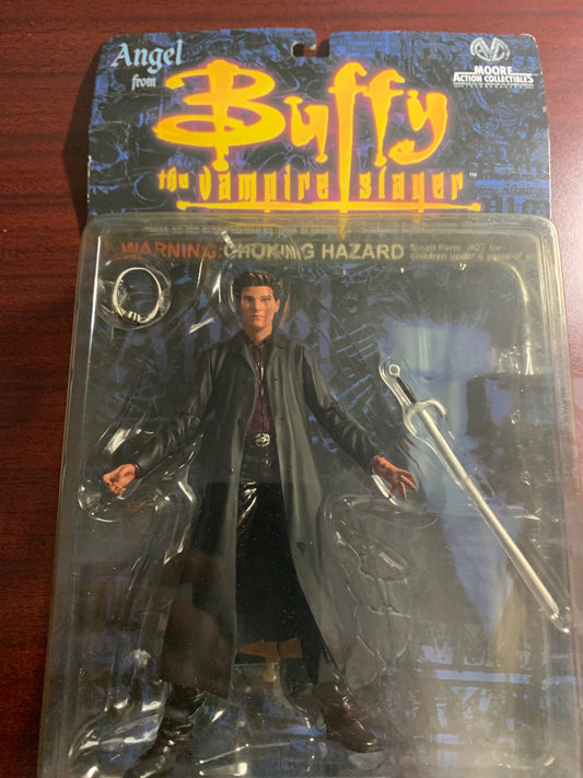 Vintage Buffy the Vampire Slayer  Angel figure - Moore Collectibles NIP