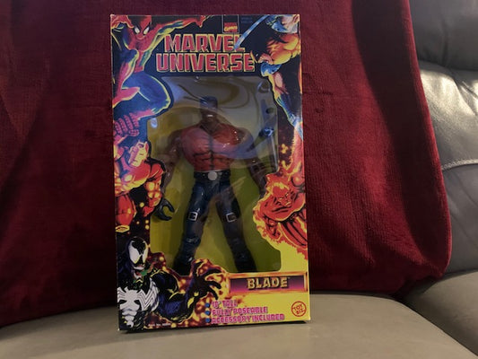 Vintage Marvel Universe 1996 BLADE Action Figure 10” Tall + Sword Fully Poseable NIP