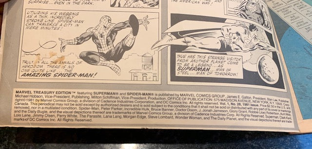 Superman and Spiderman Marvel Treasury Edition 28 1981 (see pics for condition)