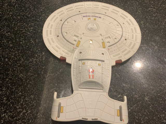 Star Trek Enterprise  Model Assembled -14" x 11"