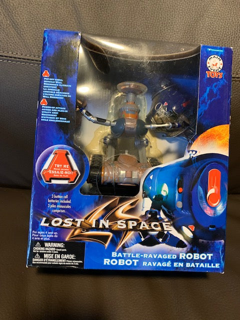 Lost in Space Battle Ravaged Robot 1997 Trend masters Sealed New In Box