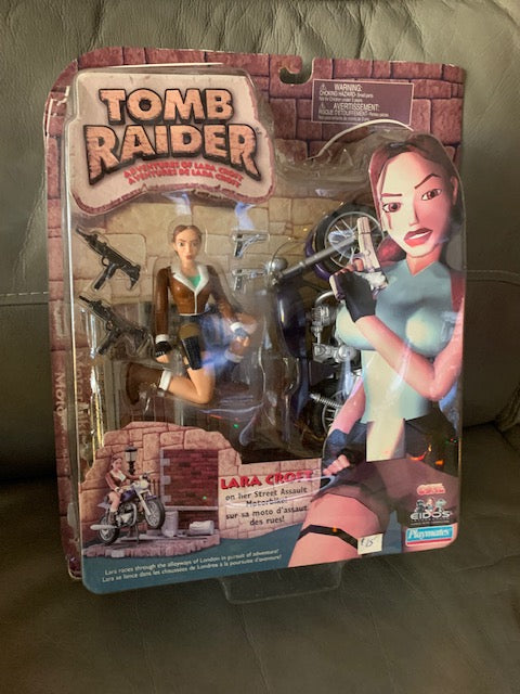 Playmates Tomb Raider Adventures of Lara Croft Facesthe & On
