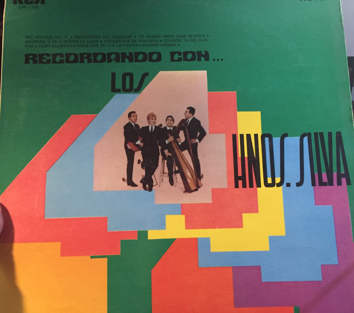 Recordando Com ... Los Cuatro Hnos, Silva - Peruvian Folk Music (vinyl)