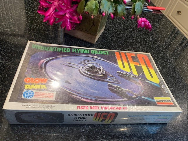 UFO Unidentified Flying Object 1978 LINDBERG GID Model Kit No. 1152 Sealed